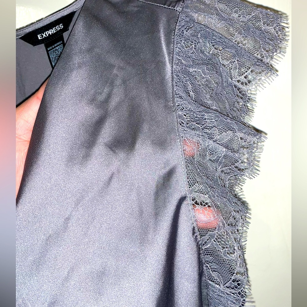 Cute blouse - Picture 5 of 5